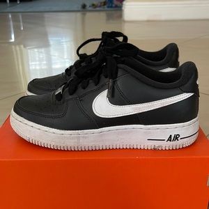 Nike Air Force 1 Big Kids 3.5Y Shoe